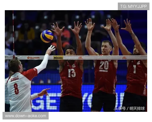 波兰男排超级杯第二局卢布林略显松懈，亚斯琴布斯基扳平比分