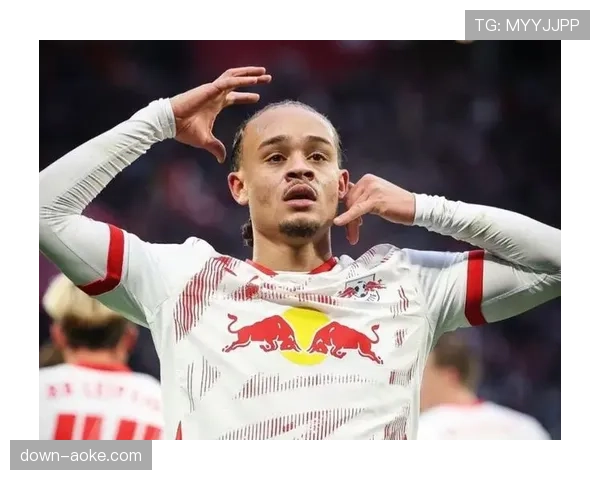 官方：摩纳哥与年轻后卫续约至2030年，违约金创队史纪录